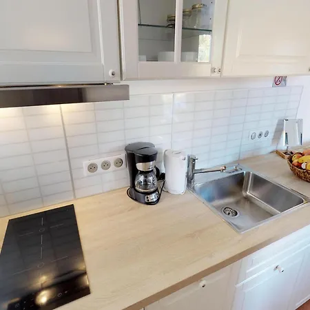 Renove Avec Terrasse, Climatisation Et Wifi Gratuit - Fr-1-196-166 Menton